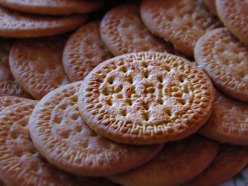 Petits gâteaux à la noix de coco dorés et moelleux